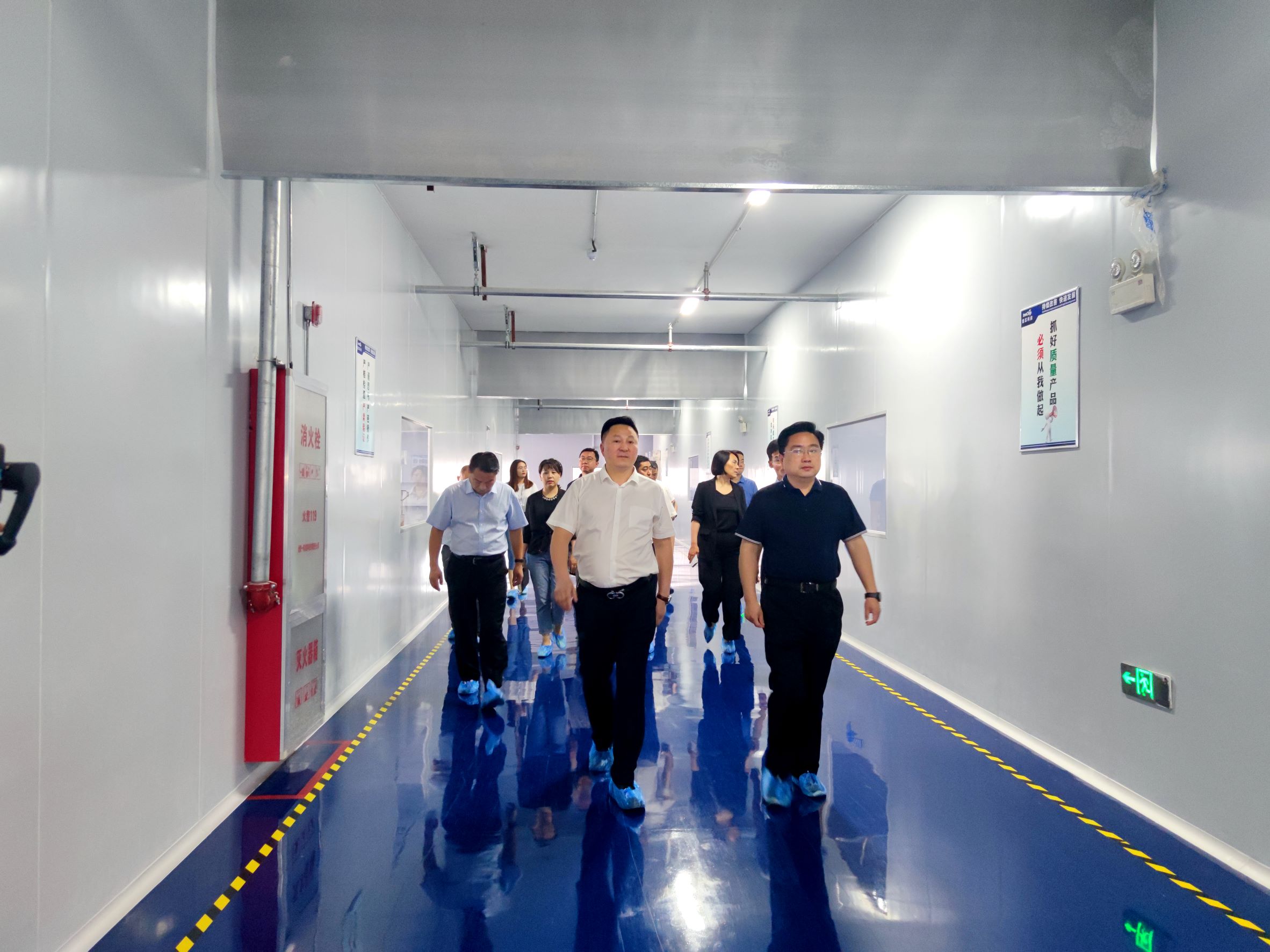 高新区管委会莅临极悦娱乐调研指导